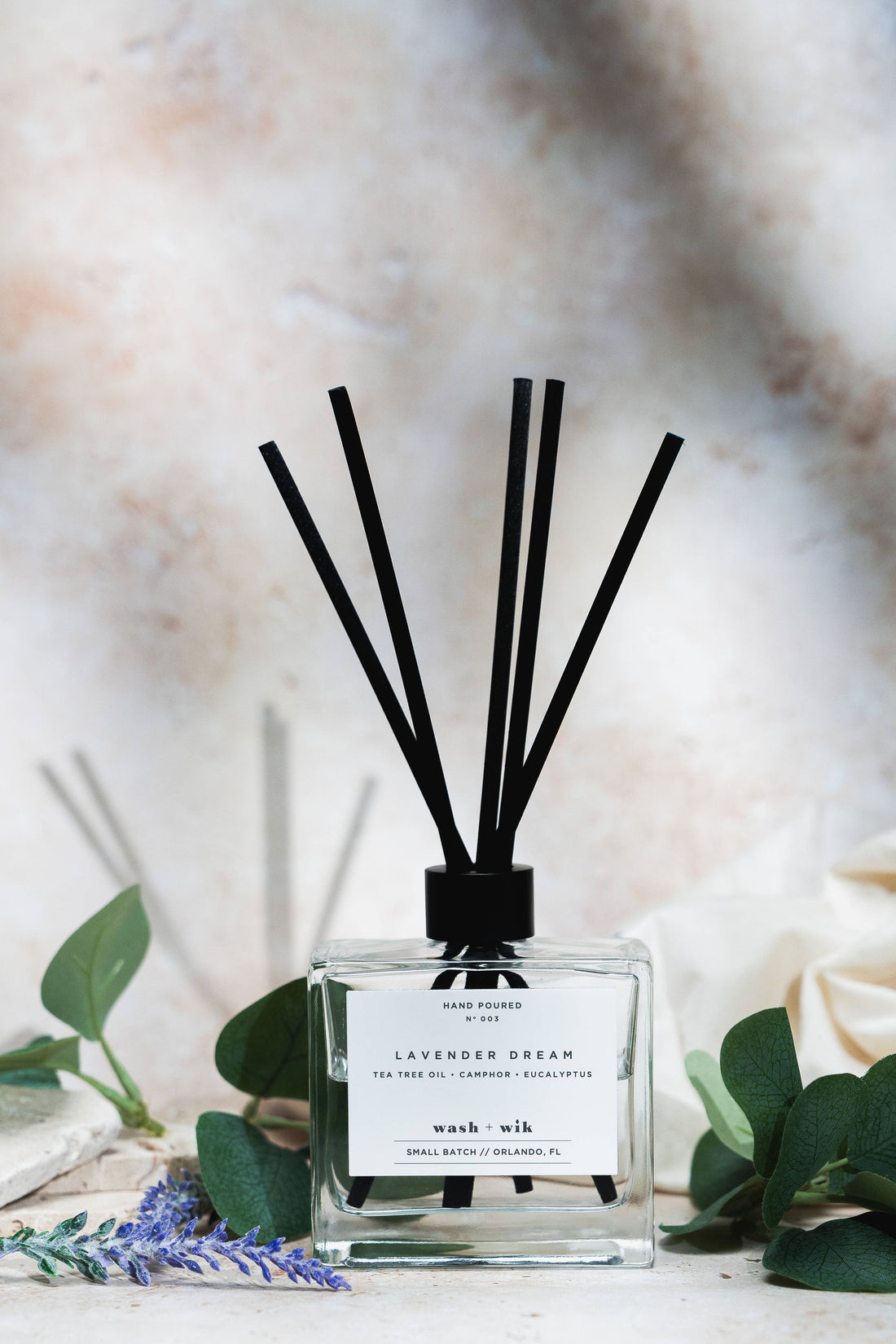 Lavender Dream | Reed Diffuser | Clear Bottle with Reeds