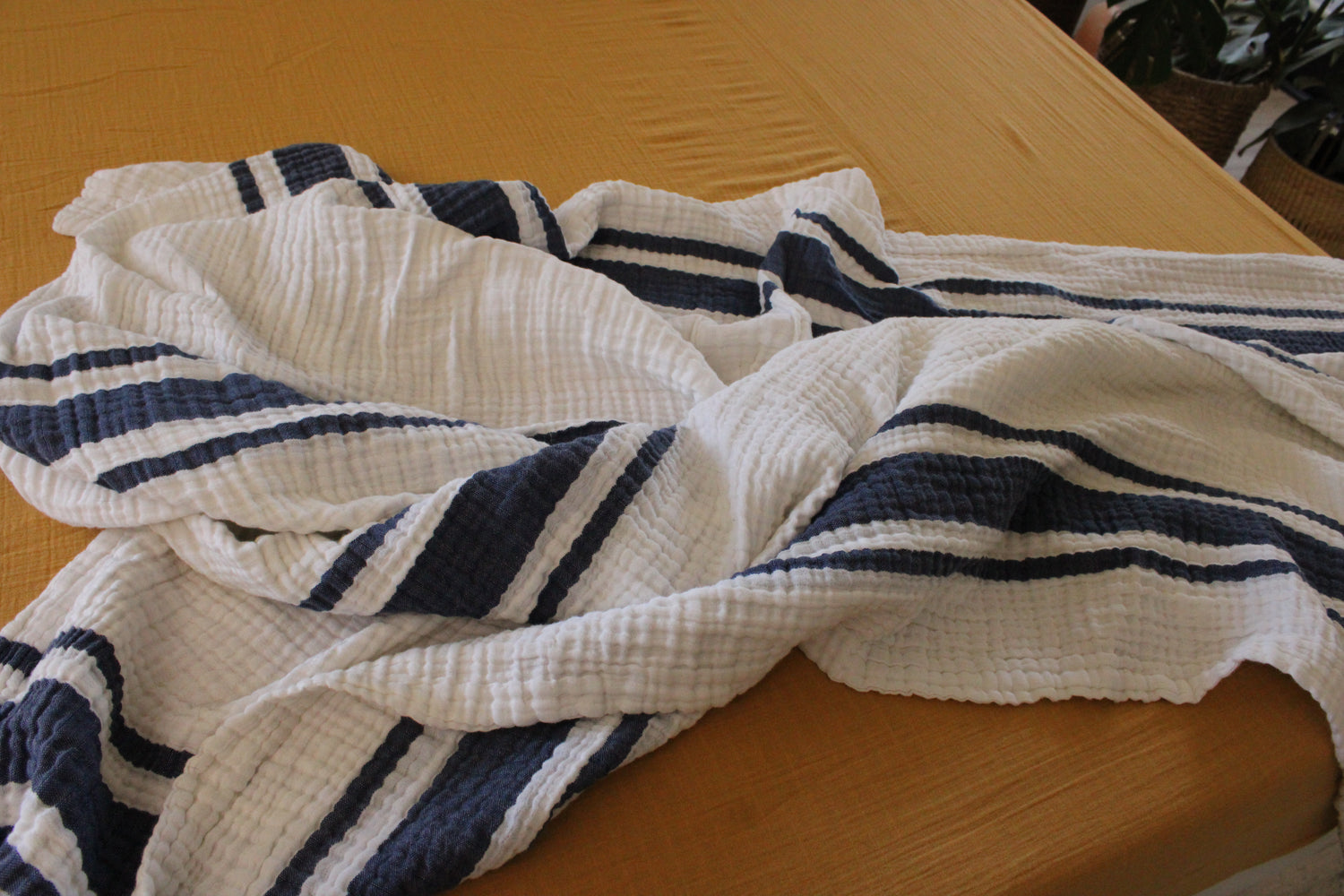 Goodbye Oversized Breeze Muslin Cotton Throw