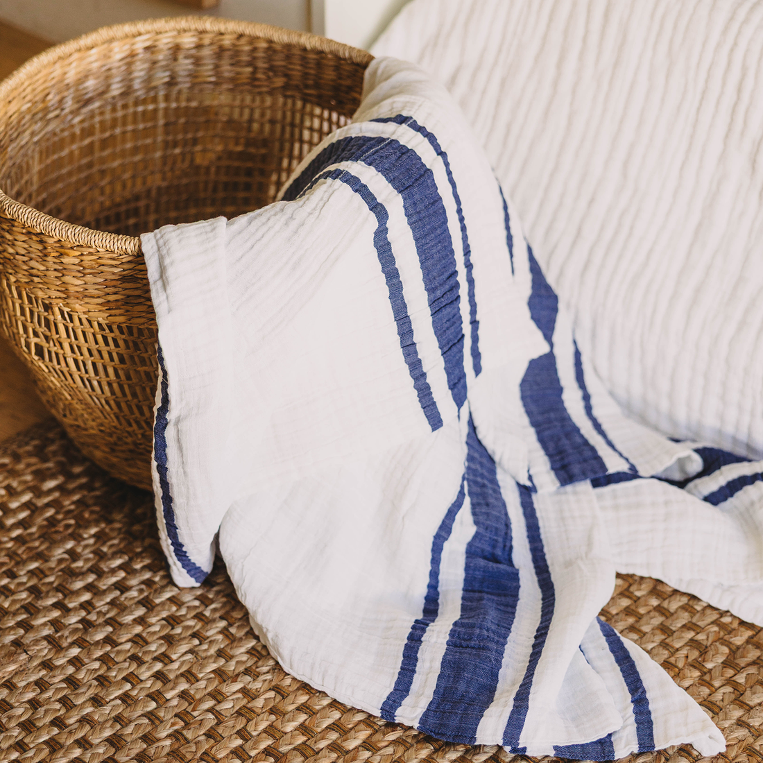 Oversized Breeze Throw - Retiring Colors