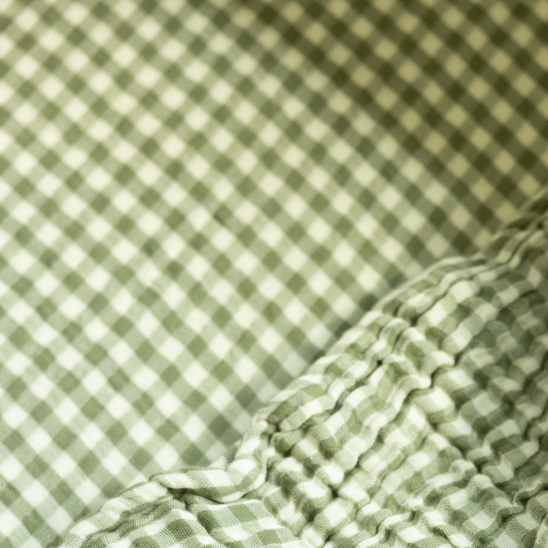 Oversized Breeze Throw - Gingham