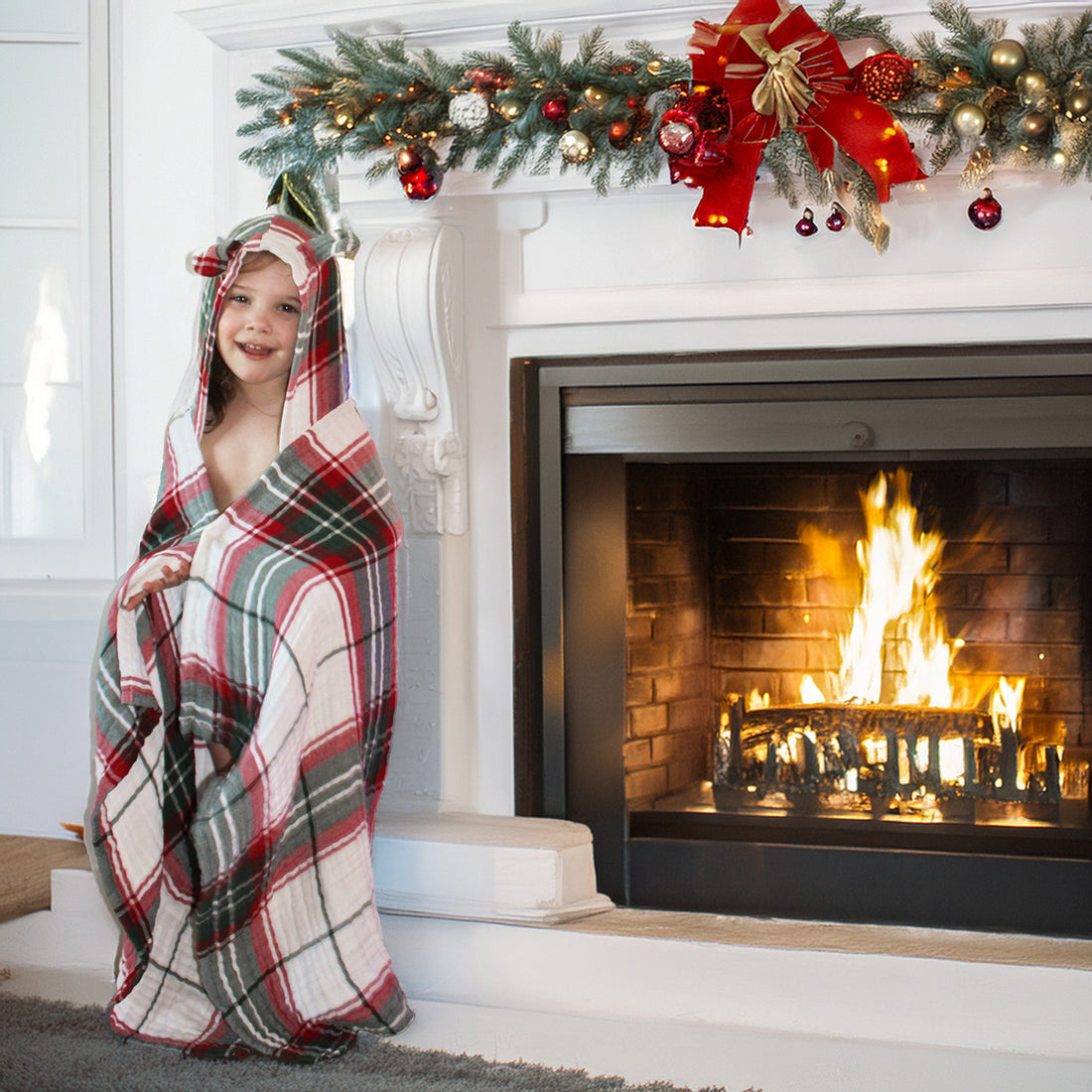 Holiday Plaid Kiddo Cape