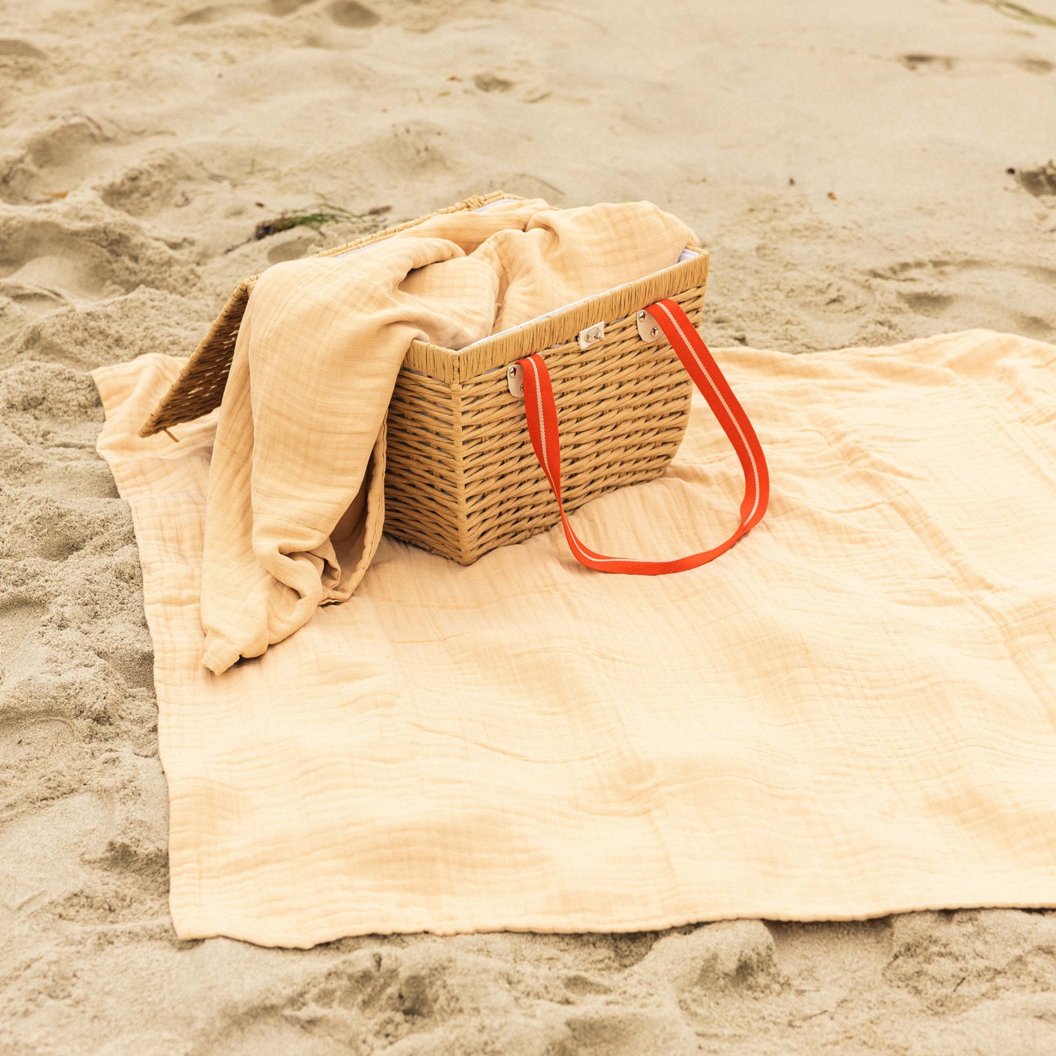 Quick Dry Bath Towel in Sand