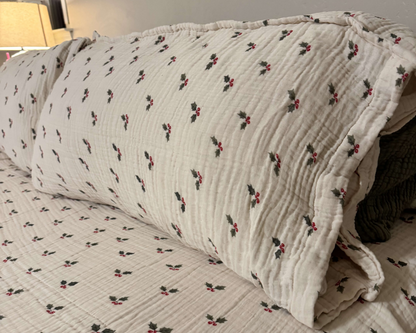 King Muslin Cotton Pillow Shams (Set of 2) - Vintage Holly