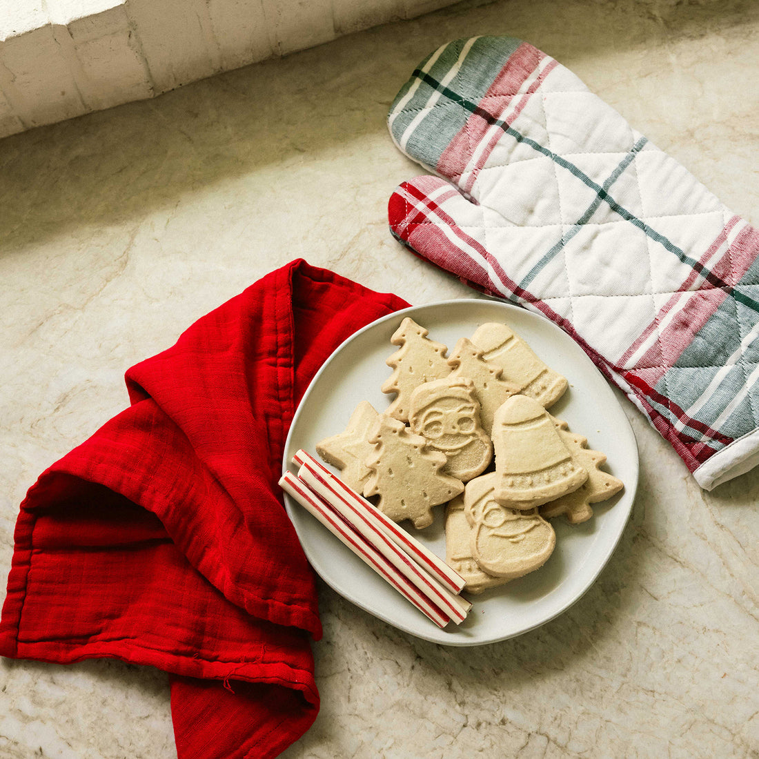 Oven Mitt &amp; Pot Holder Set - Holiday Plaid