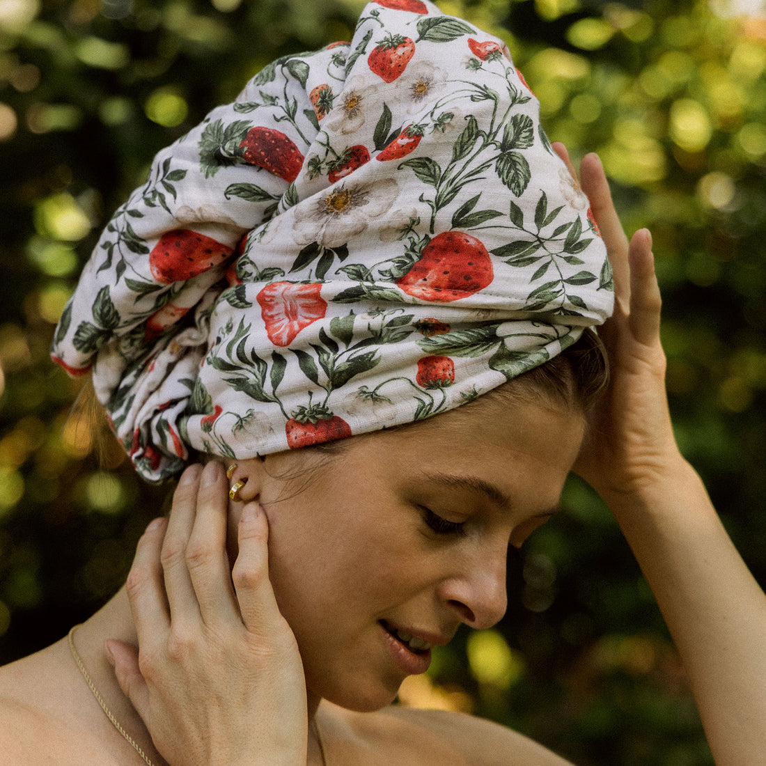 Strawberry Fields Muslin Cotton Everything Towel (Pre-sale)